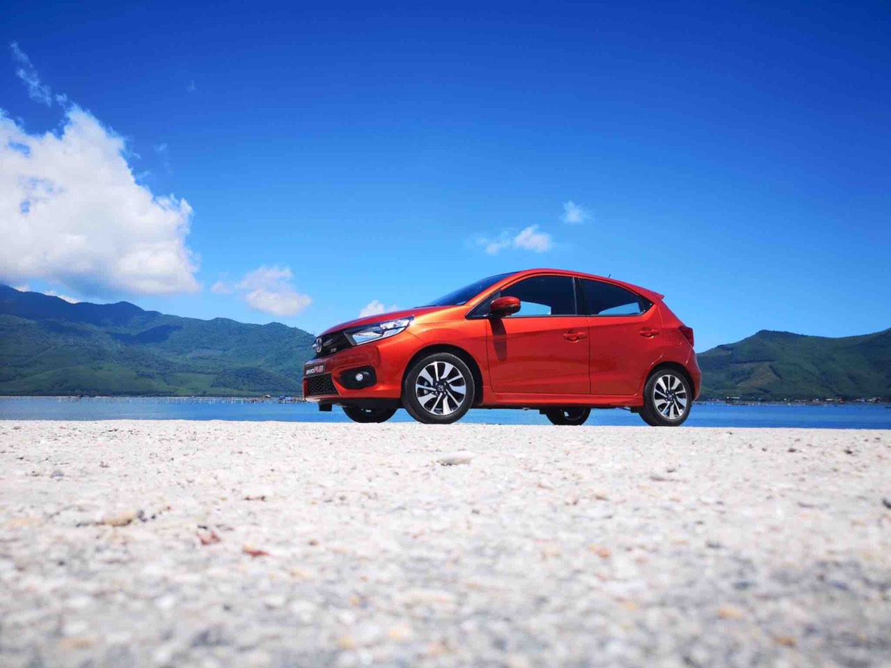 Phát hiện 10 điều cần biết trước khi mua xe Honda Brio 